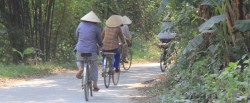 Hue-countryside-local-bike